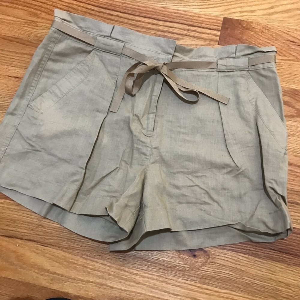 ☀️LAUREN CONRAD Khaki Shorts